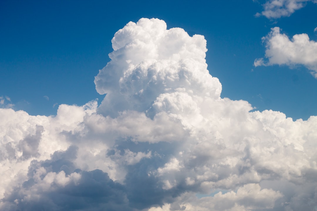The Complete Guide to Hybrid Cloud Cost Optimization